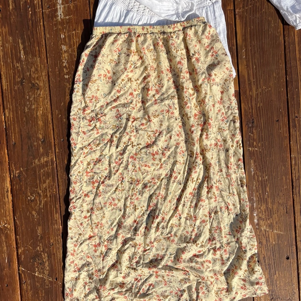 vintage floral midi skirt